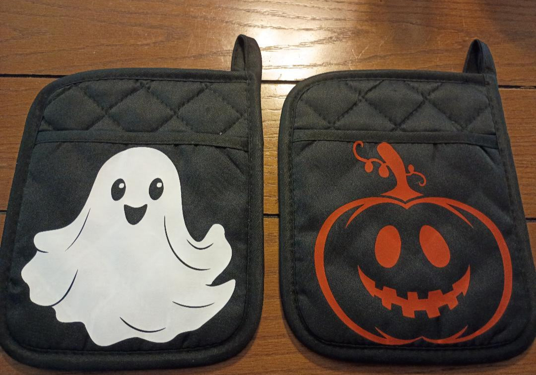 Halloween potholders (1 pair)